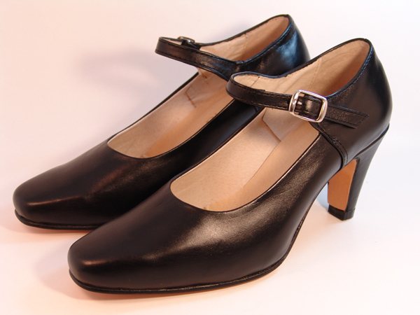 Zapato Taco 3/4 | Calzados | CATRON El auténtico traje de huaso, Despacho a  Chile y al Extranjero.
